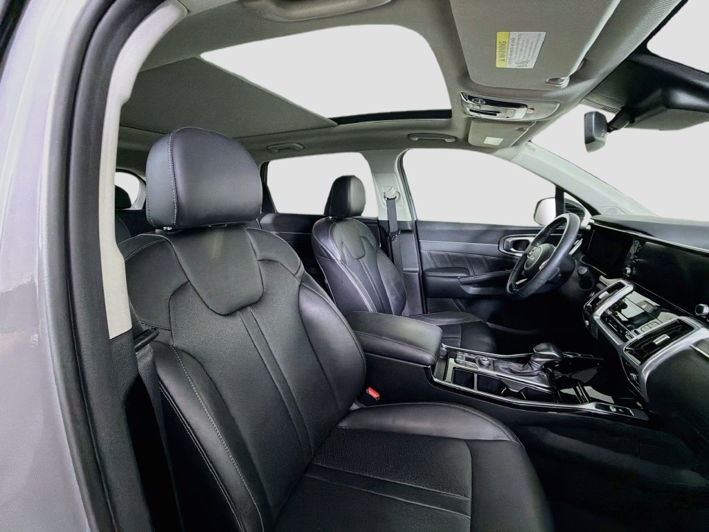 Used 2023 Kia Sorento SX FWD image 32