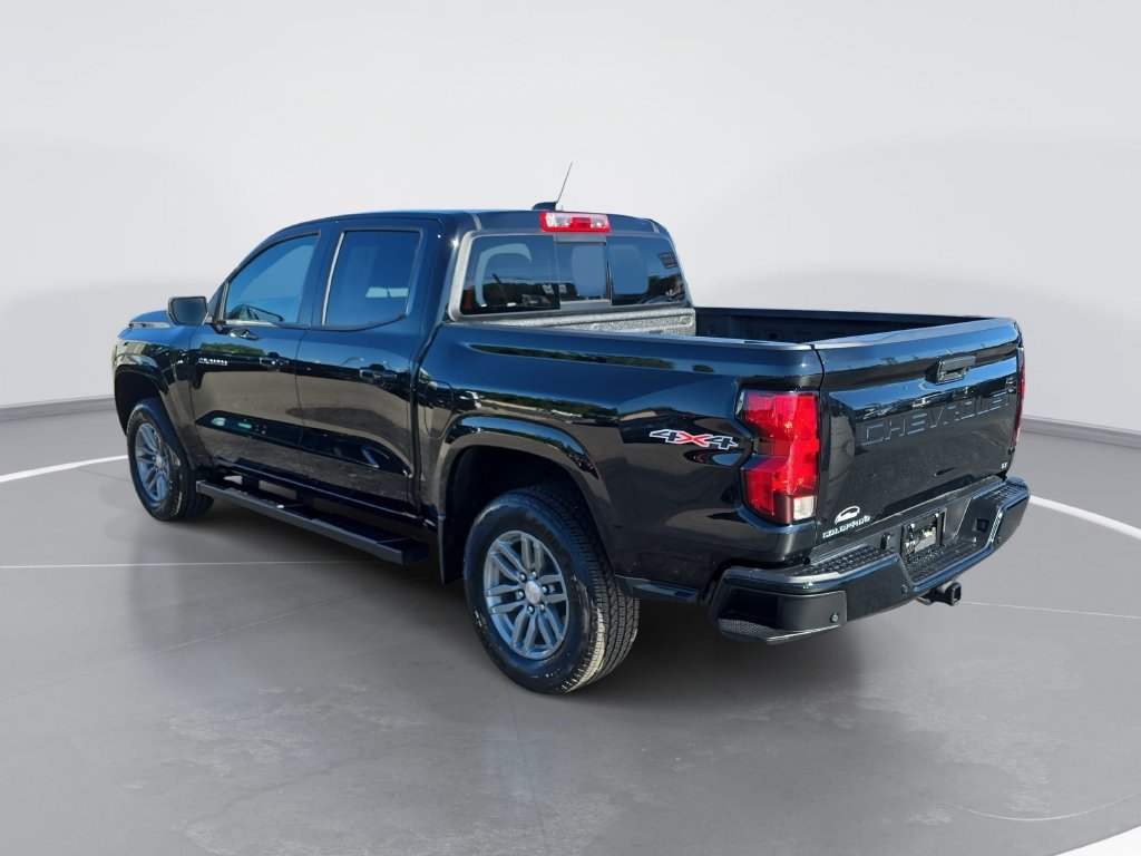 Certified 2024 Chevrolet Colorado LT w/ LT Convenience Package II AWD/4WD image 6