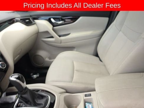 Used 2022 Nissan Rogue Sport SL w/ Premium Package AWD/4WD image 8