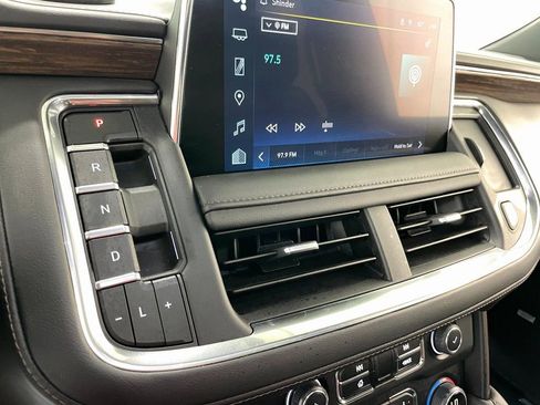 Certified 2023 Chevrolet Tahoe High Country w/ Advanced Technology Package AWD/4WD image 38