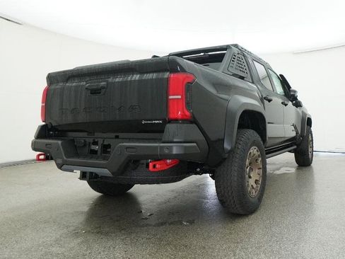 New 2025 Toyota Tacoma Trailhunter image 22
