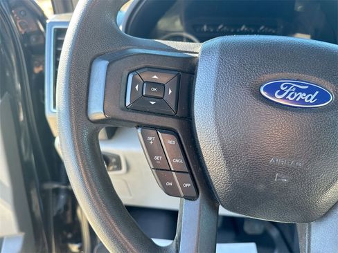 Used 2020 Ford F150 XLT image 17