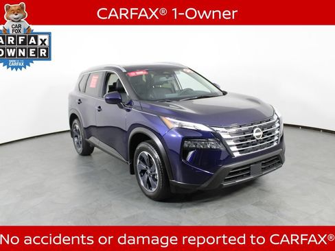 Certified 2024 Nissan Rogue SV w/ SV Premium Package FWD image 5