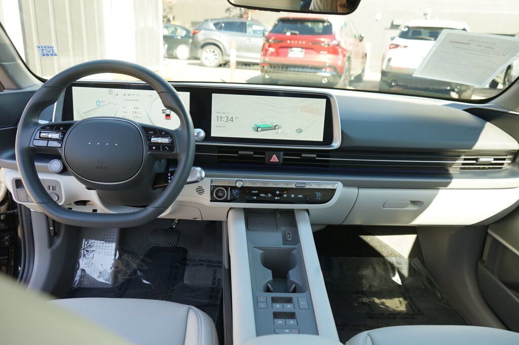 Certified 2025 Hyundai Ioniq 6 SEL RWD image 20