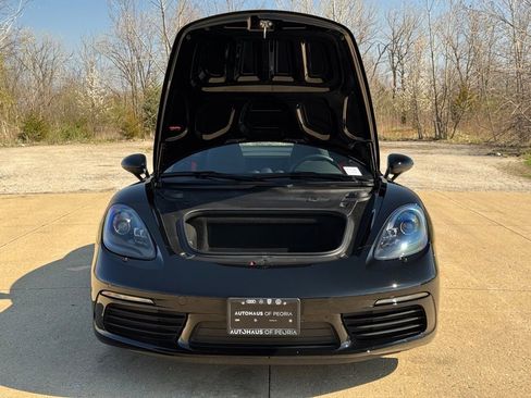 Certified 2024 Porsche 718 Cayman S RWD image 9
