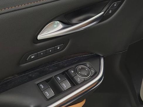Used 2024 Cadillac XT4 Sport FWD image 23