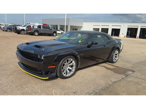 Used 2023 Dodge Challenger SRT Hellcat Redeye image 4