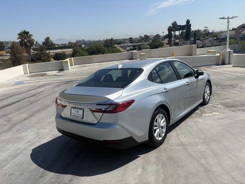 Used 2026 Toyota Camry LE FWD image 34