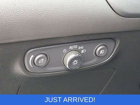 Used 2021 Buick Encore GX Preferred w/ Cold Weather Comfort Package AWD/4WD image 32