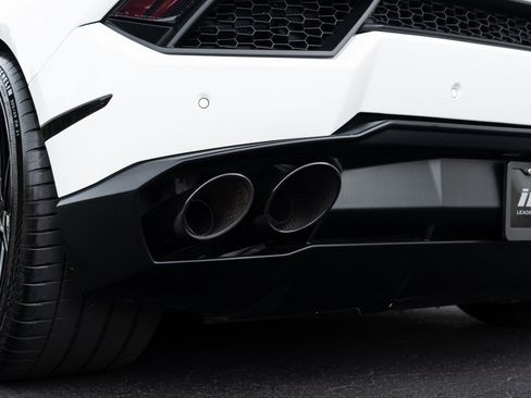 Used 2016 Lamborghini Huracan LP 580-2 RWD image 26