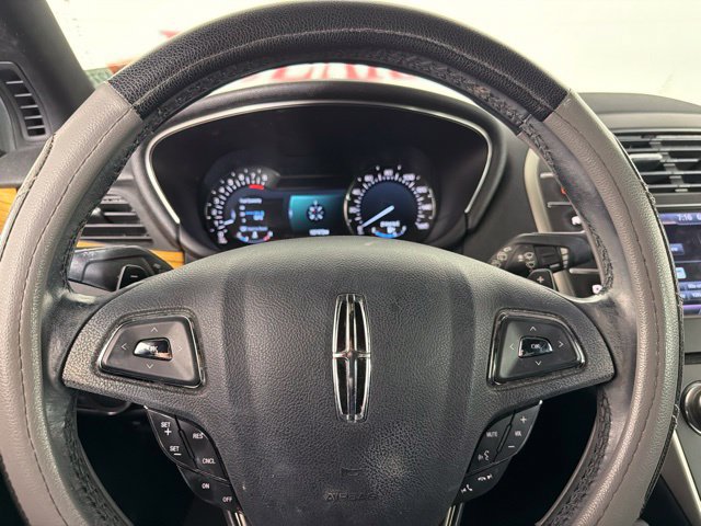 Used 2015 Lincoln MKC FWD w/ Equipment Group 101A Select image 24
