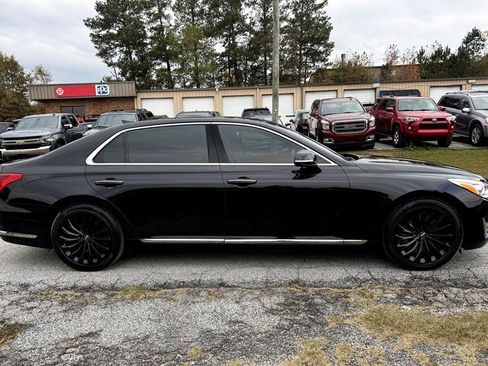 Used 2018 Genesis G90 5.0 Ultimate image 7