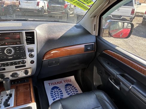 Used 2010 INFINITI QX56 4WD w/ Technology Pkg image 23