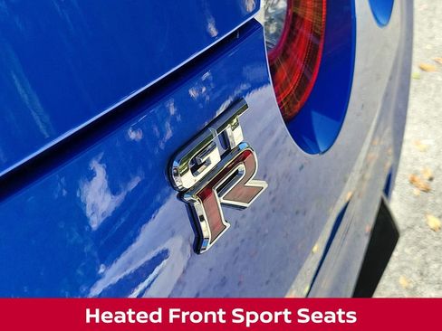 Used 2024 Nissan GT-R Premium w/ Floor Mat Package AWD/4WD image 12