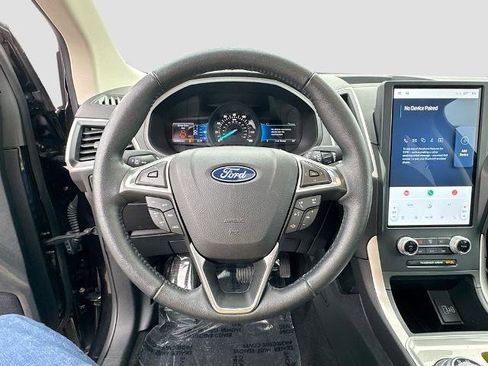 Certified 2024 Ford Edge SEL w/ Convenience Package image 8