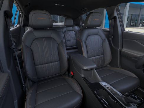 New 2026 Buick Envista Avenir image 16