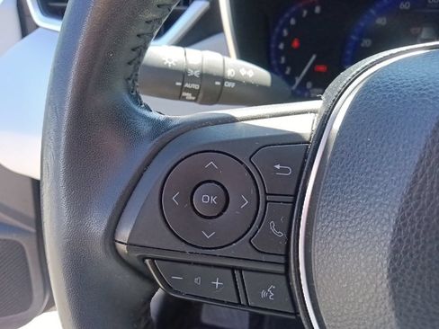 Used 2022 Toyota Corolla XSE FWD image 18