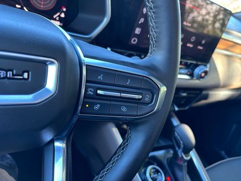 Used 2024 GMC Canyon Denali image 33