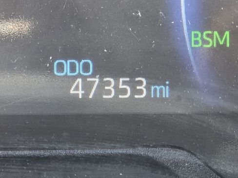 Used 2023 Toyota RAV4 XLE Premium AWD/4WD image 23