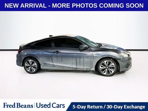 Used 2017 Honda Civic EX-T image 9