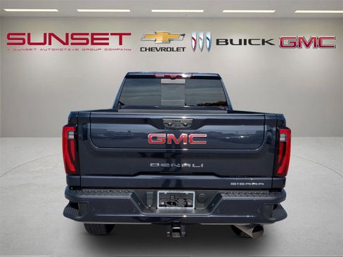 Certified 2024 GMC Sierra 2500 Denali w/ Denali Reserve Package image 5