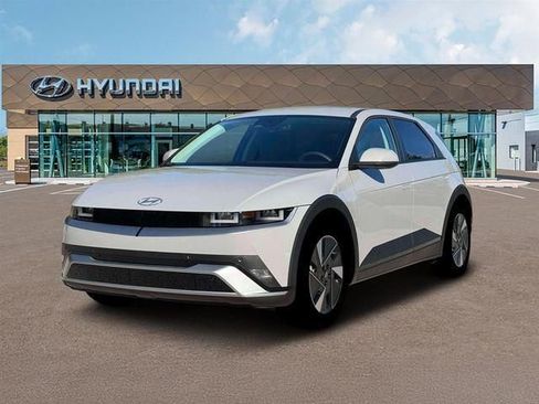 New 2026 Hyundai Ioniq 5 SEL image 1