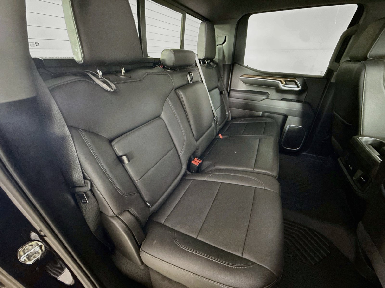 Used 2022 Chevrolet Silverado 1500 RST AWD/4WD image 25