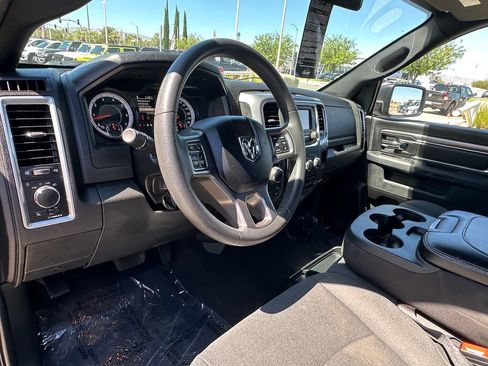Certified 2024 RAM 1500 Warlock AWD/4WD image 22