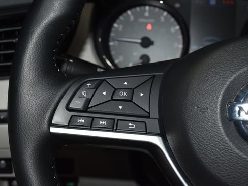 Certified 2022 Nissan Rogue Sport SL AWD/4WD image 7
