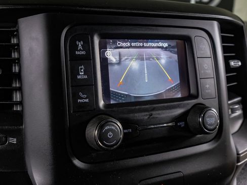 Used 2022 RAM 2500 Tradesman w/ Chrome Appearance Group image 26