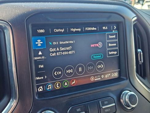 Used 2022 GMC Sierra 3500 AT4 w/ AT4 Premium Plus Package image 27