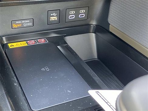 New 2026 Toyota Camry SE image 10