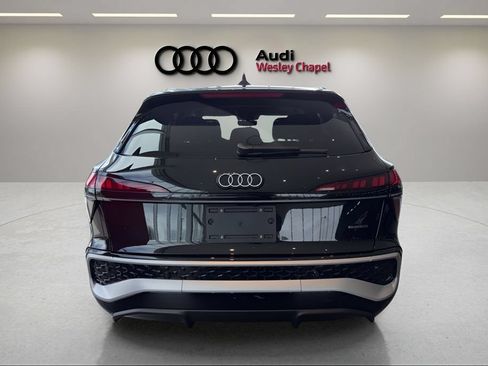New 2026 Audi Q3 quattro 2.0T AWD/4WD image 3