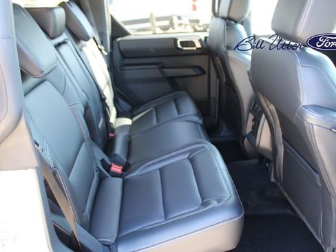 New 2025 Ford Bronco Outer Banks image 9