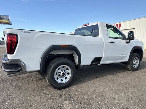 New 2025 GMC Sierra 3500 Pro AWD/4WD image 3