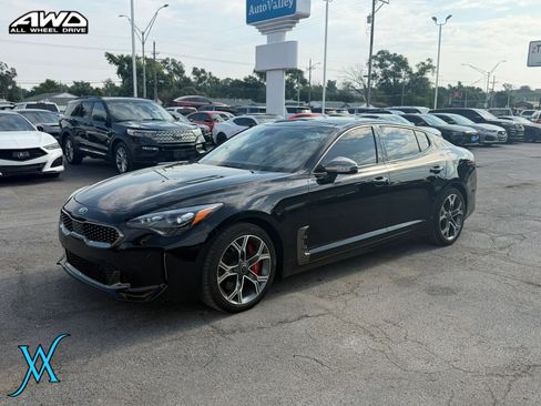 Used 2019 Kia Stinger GT2 AWD/4WD image 3