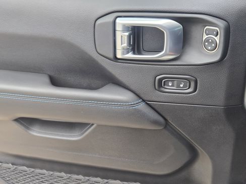 Used 2022 Jeep Wrangler Unlimited Rubicon 4xe w/ Steel Bumper Group image 24