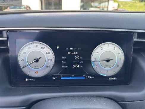 Used 2023 Hyundai Santa Cruz Limited AWD/4WD image 14