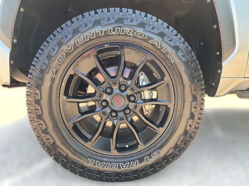Used 2022 Toyota Tundra SR5 RWD image 11