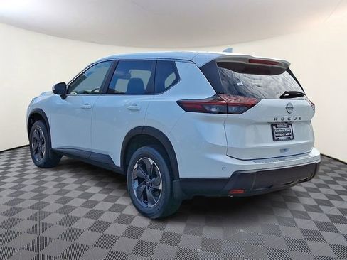 New 2026 Nissan Rogue SV image 4