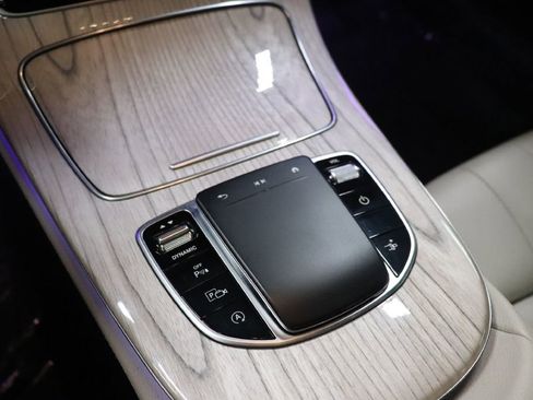 Used 2023 Mercedes-Benz E 450 Coupe image 24