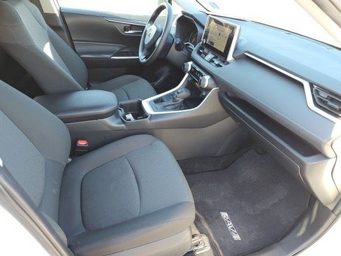 Used 2023 Toyota RAV4 XLE image 11