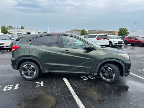 Used 2018 Honda HR-V EX image 14