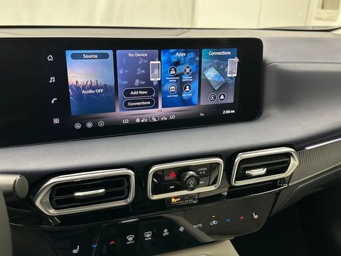 New 2026 Nissan Sentra SL w/ Floor Mat Package FWD image 18