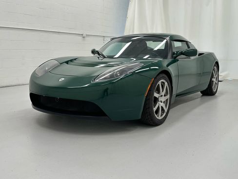 Used 2008 Tesla Roadster RWD image 4