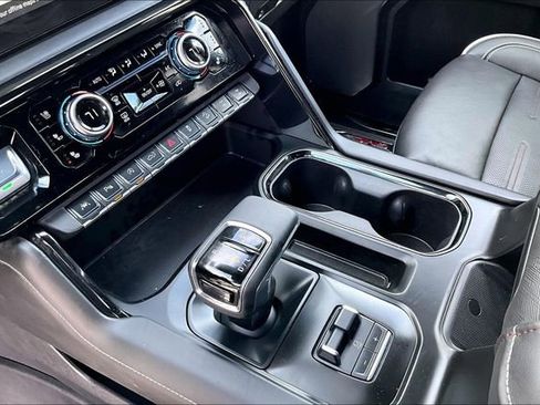 Used 2025 GMC Sierra 1500 AT4X image 13