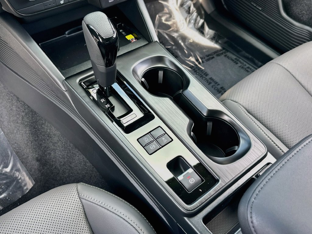 New 2026 Subaru Outback Limited AWD/4WD image 17
