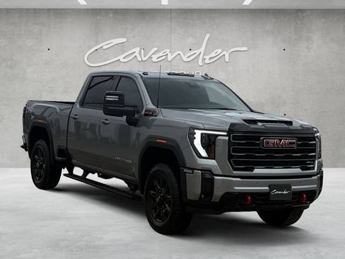 Used 2026 GMC Sierra 2500 AT4 w/ AT4 Premium Plus Package AWD/4WD image 2