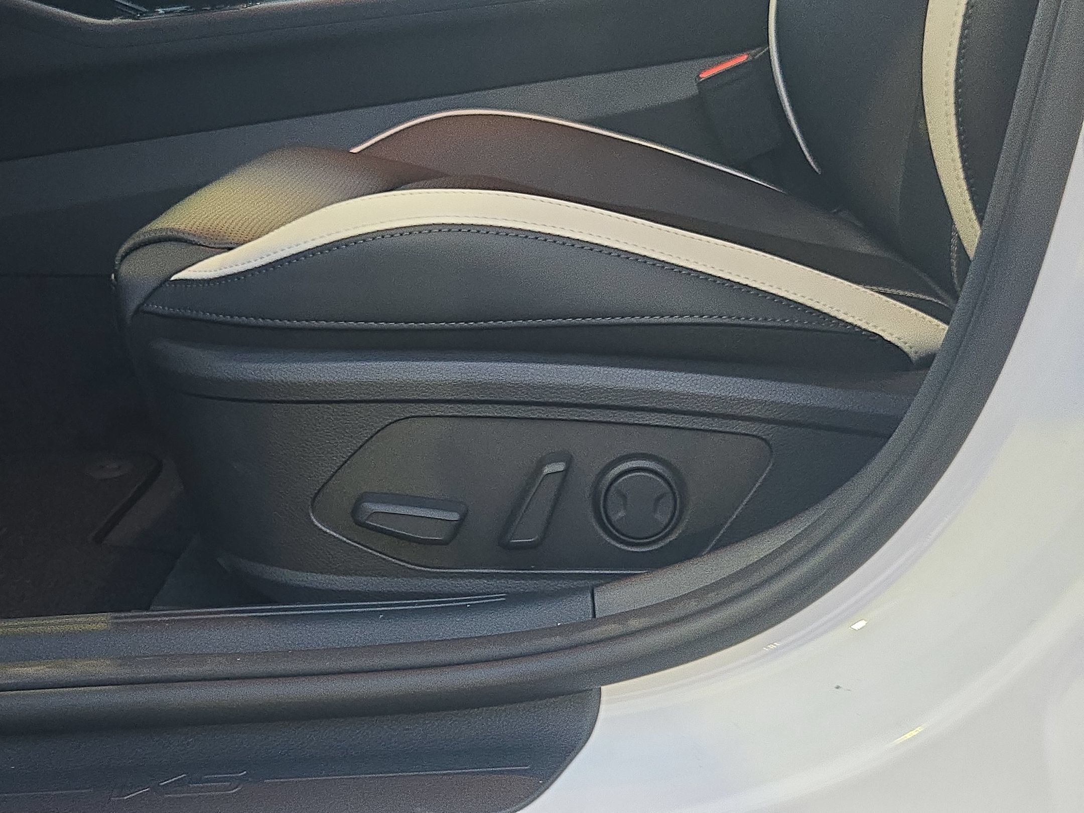 New 2026 Kia K5 GT-Line FWD image 18