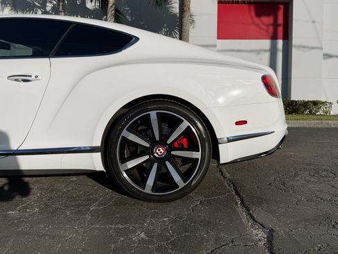 Used 2015 Bentley Continental GT V8 S image 14